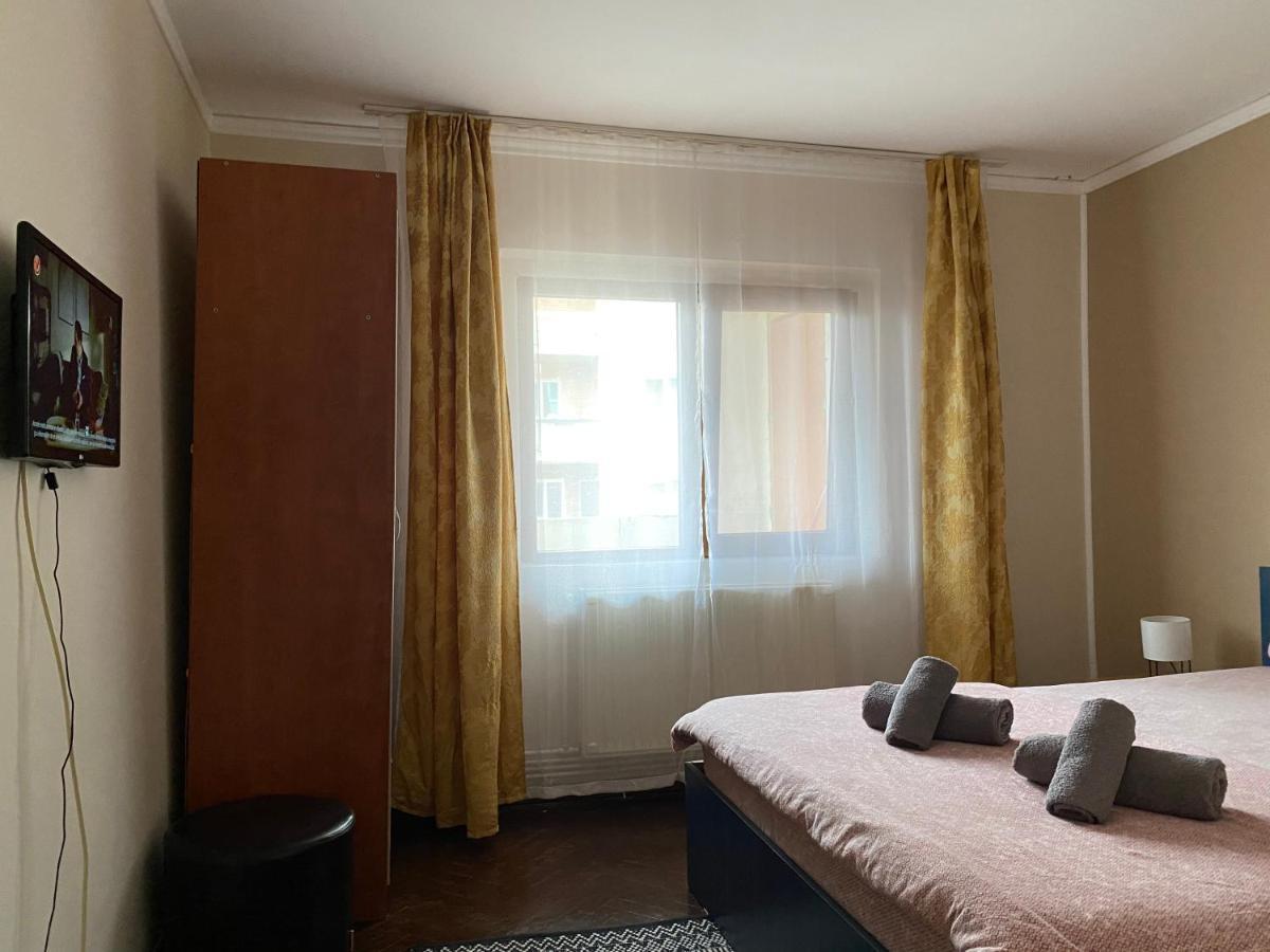 Appartement Apartament Leya à Deva Extérieur photo