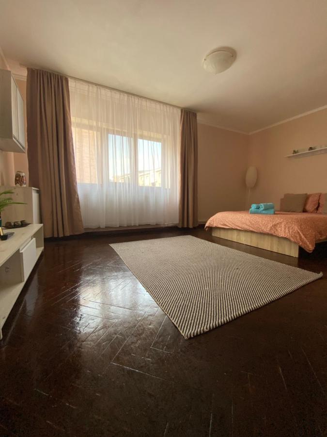 Appartement Apartament Leya à Deva Extérieur photo